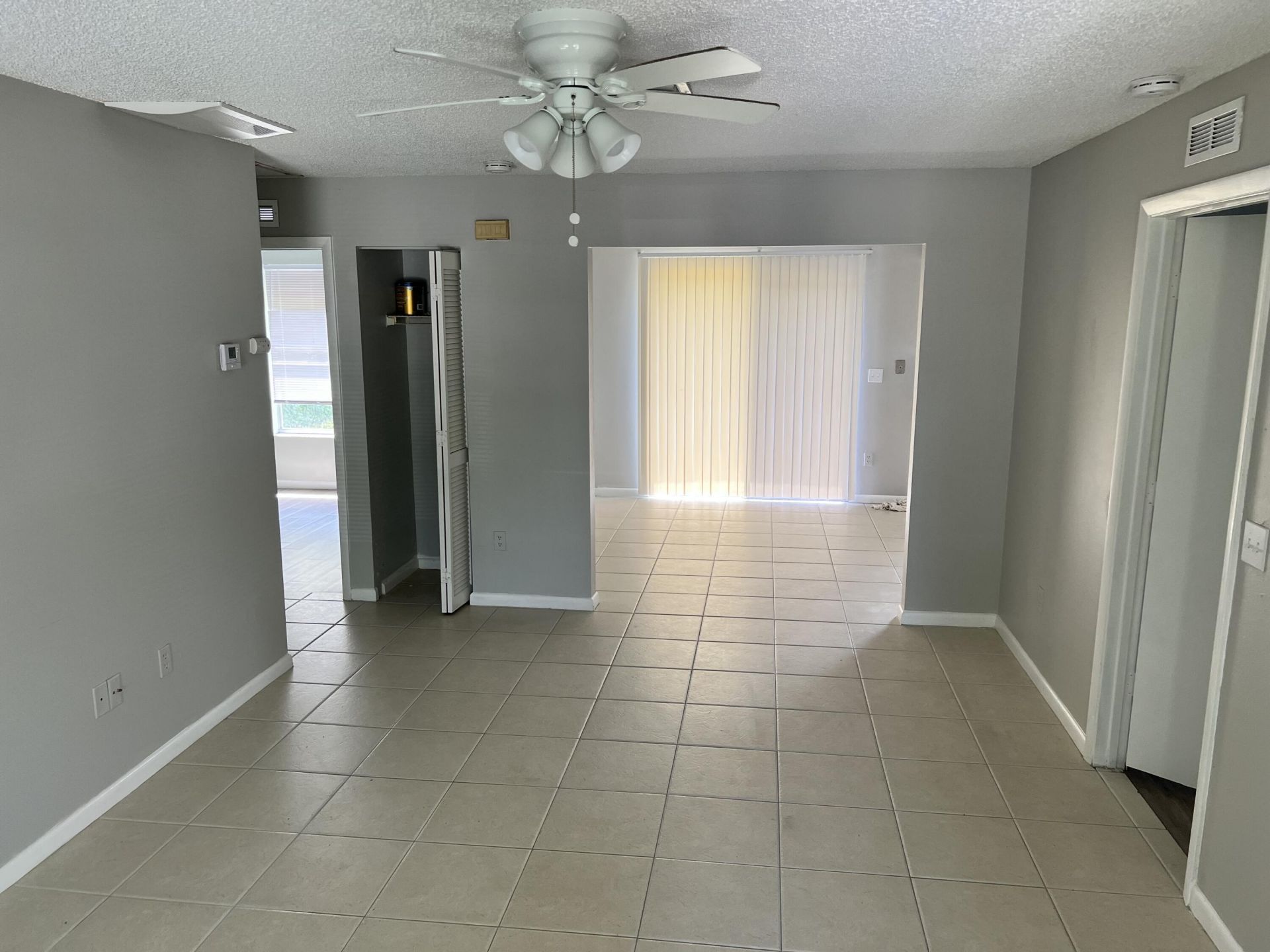 332 Fleming Avenue, Greenacres, FL 33463 Photo