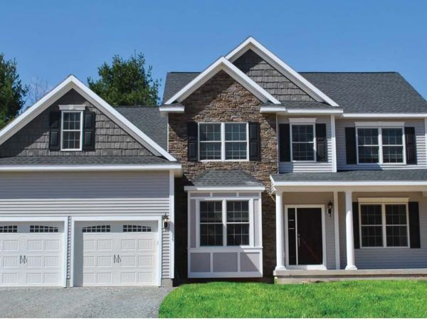 227 Shaker Ridge Drive, Niskayuna, NY 12309