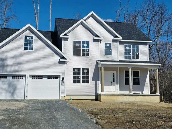 227 Shaker Ridge Drive, Niskayuna, NY 12309