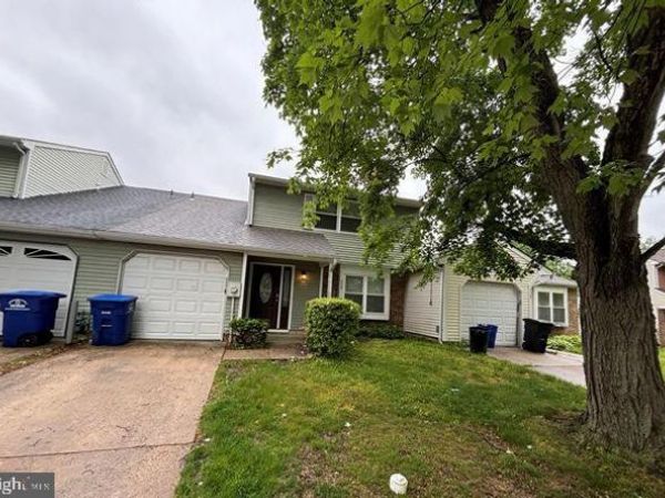 115 BANWELL LANE, MOUNT LAUREL, NJ 08054