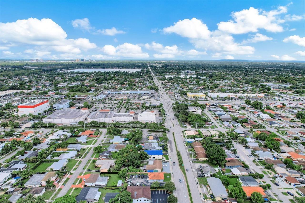 3711 SW 87th Ave, Miami, FL 33165 Photo