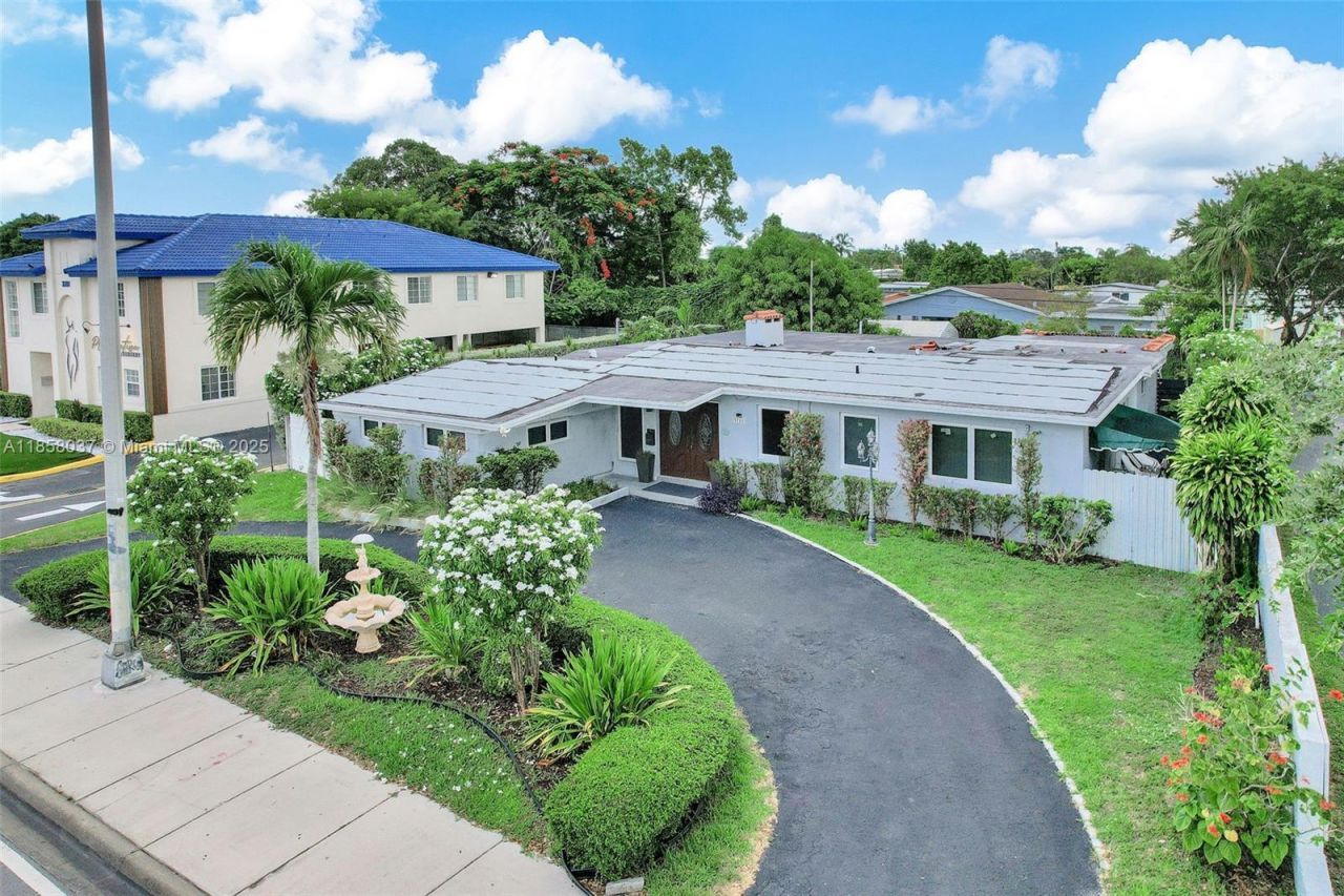 3711 SW 87th Ave, Miami, FL 33165 Photo