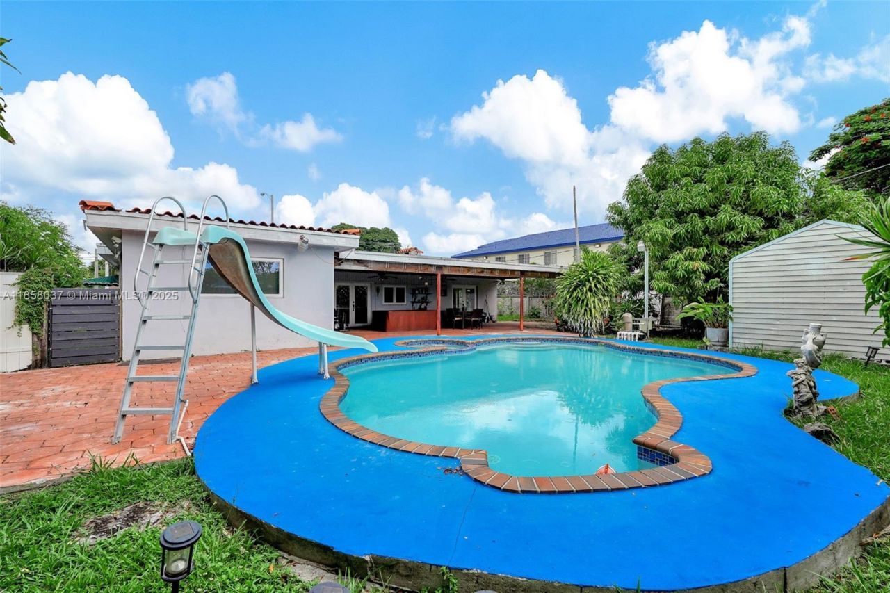 3711 SW 87th Ave, Miami, FL 33165 Photo