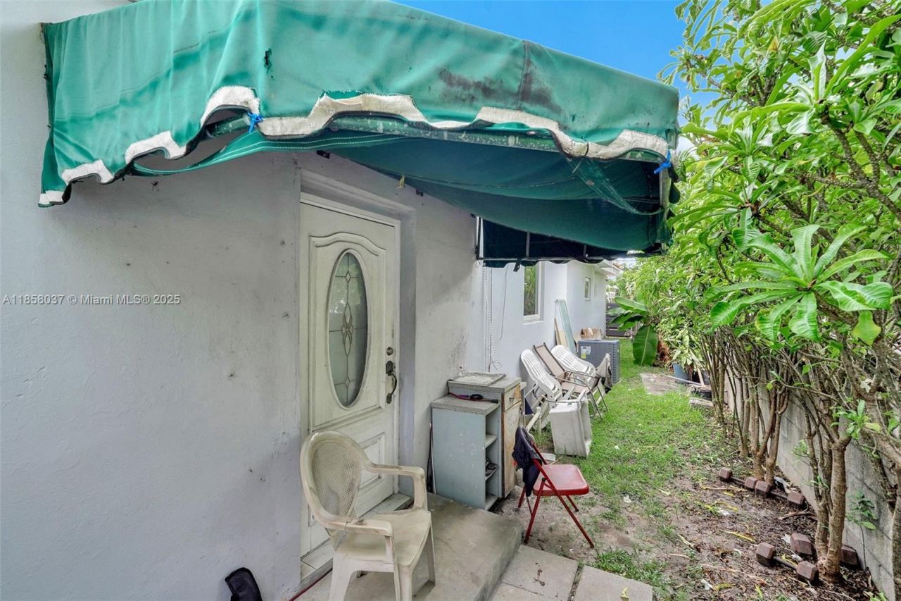 3711 SW 87th Ave, Miami, FL 33165 Photo