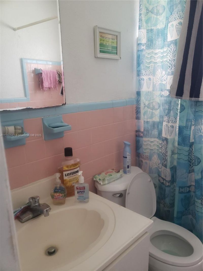 2865 NW 22nd Ave, Miami, FL 33142 Photo