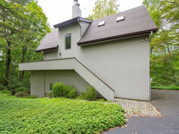 51 Major Lockwood Lane, Pound Ridge, NY 10576