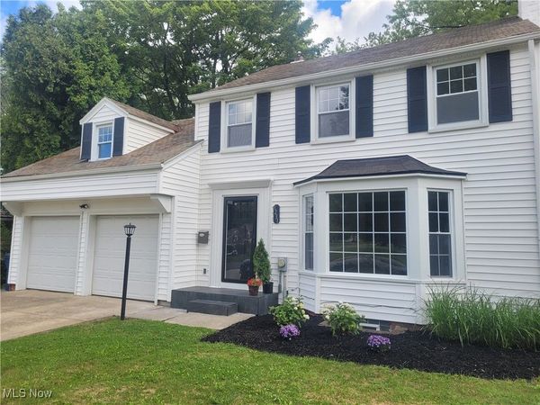 1231 Hereford Road, Cleveland Heights, OH 44118