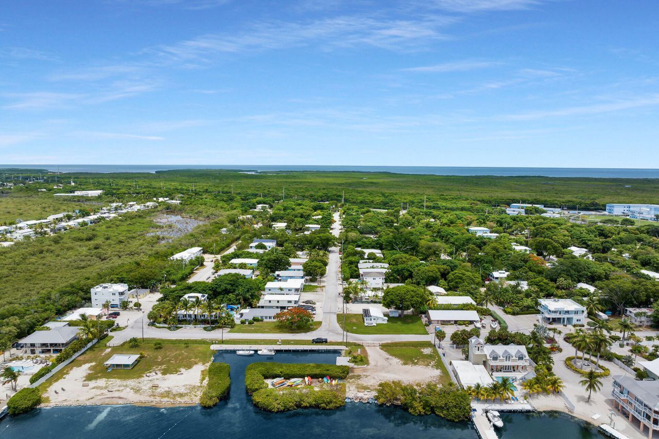 10 N Marlin Avenue, Key Largo, FL 33037 Photo