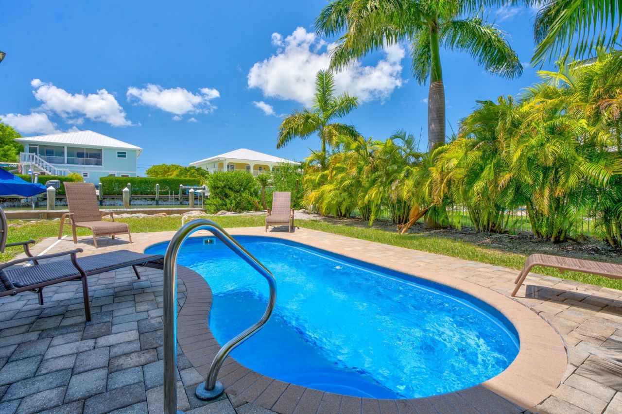 231 Sombrero Beach Road, Unit 1, Marathon, FL 33050 Photo