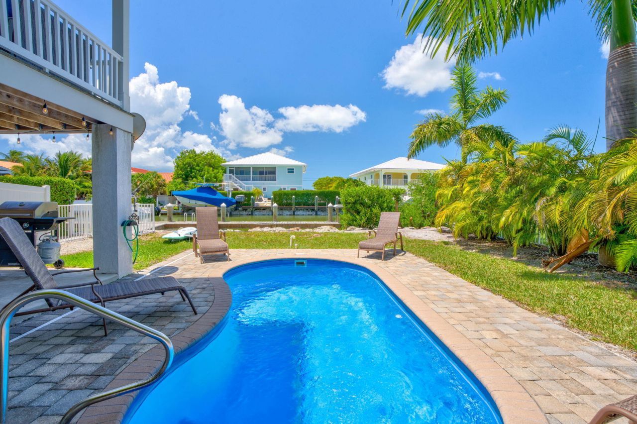 231 Sombrero Beach Road, Unit 1, Marathon, FL 33050 Photo