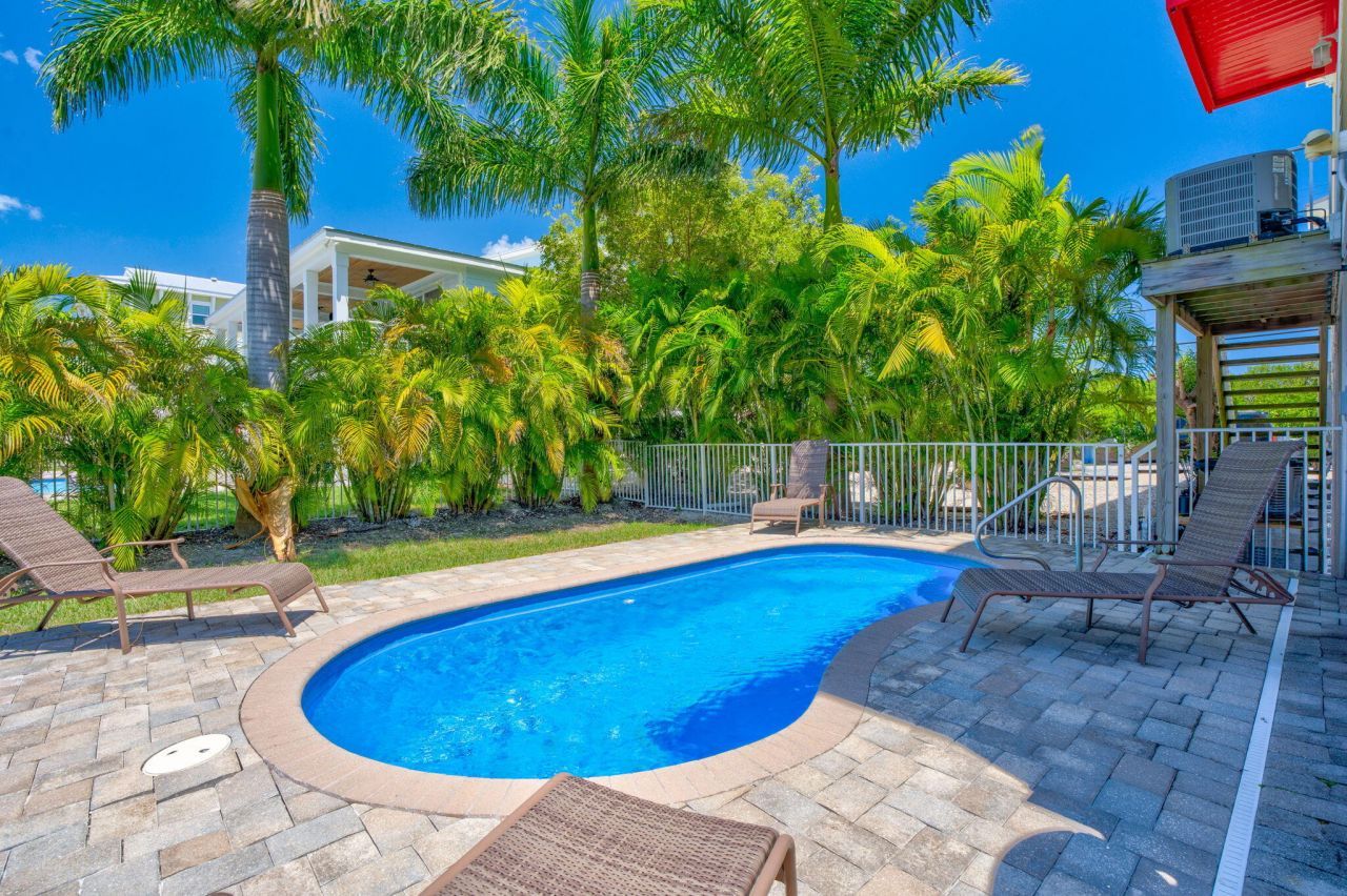 231 Sombrero Beach Road, Unit 1, Marathon, FL 33050 Photo