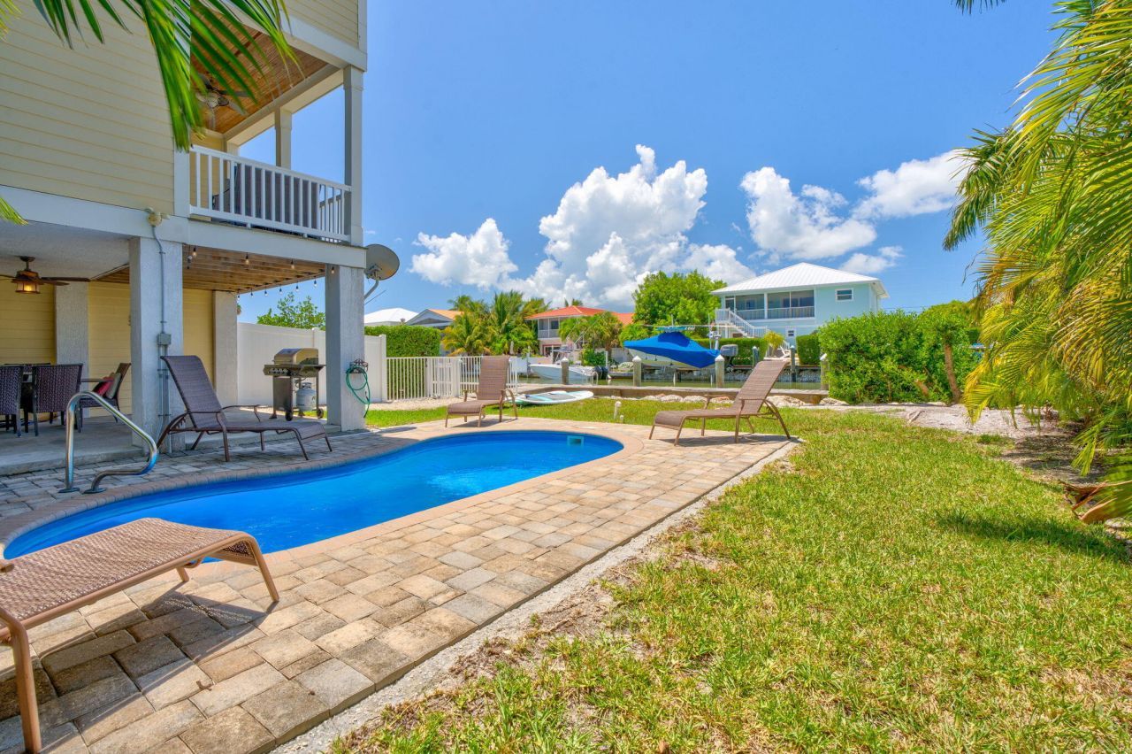 231 Sombrero Beach Road, Unit 1, Marathon, FL 33050 Photo