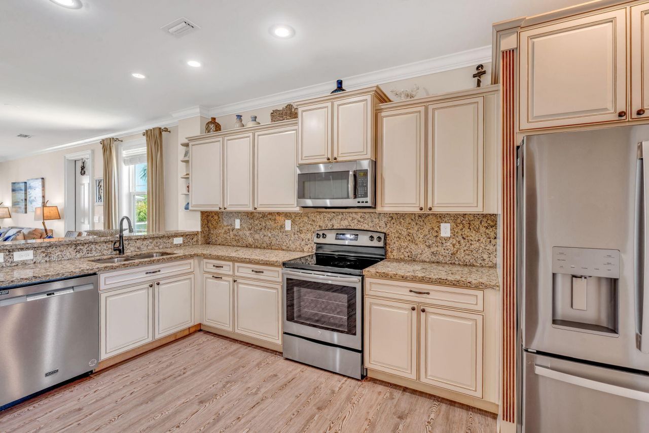 231 Sombrero Beach Road, Unit 1, Marathon, FL 33050 Photo