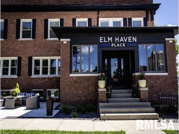 101 N ROSE Street, Elmwood, IL 61529