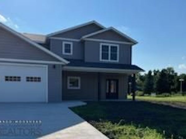 1204 Lincoln, Lisbon, ND 58054