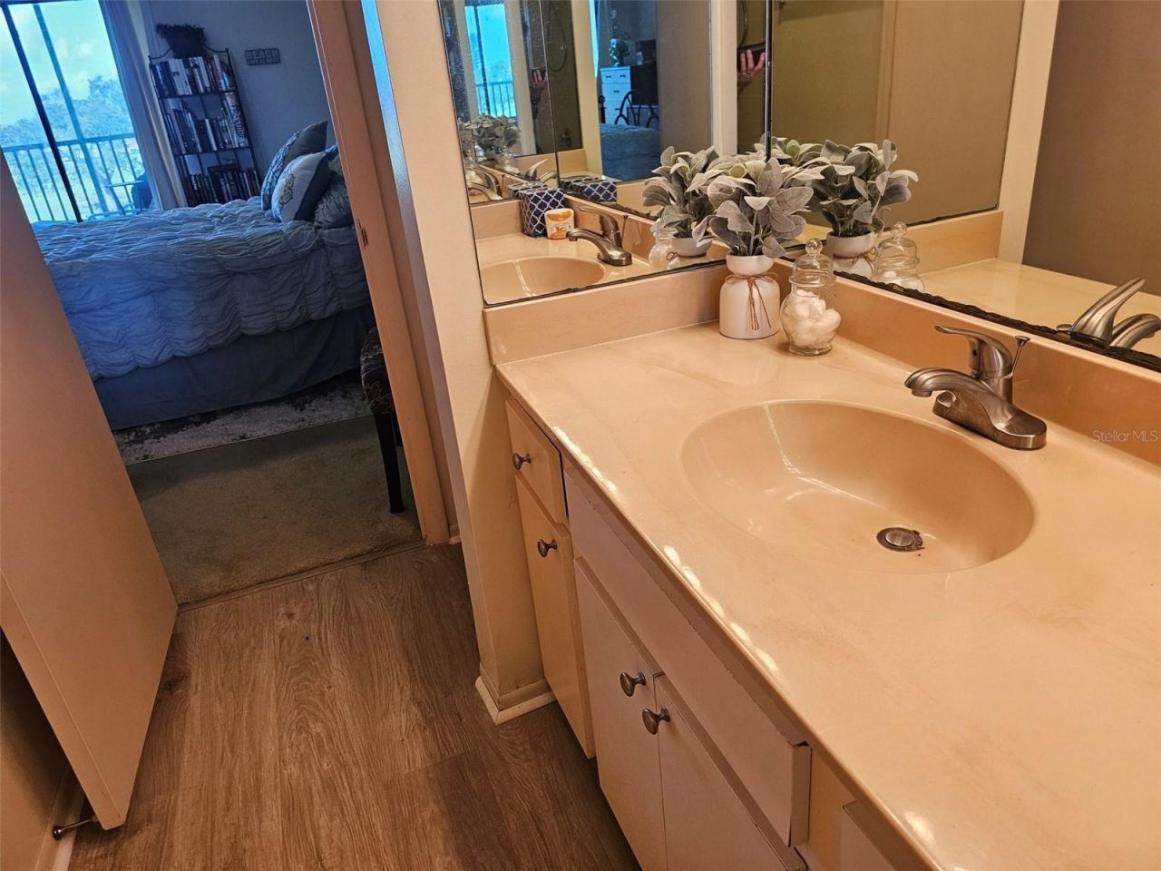 4119 61st Avenue Terrace W, Unit 404, Bradenton, FL 34210 Photo