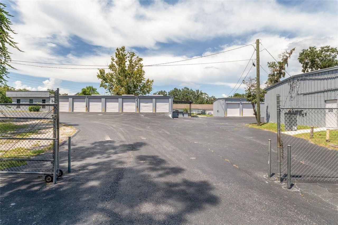 3007 NE Jacksonville Road, Ocala, FL 34479 Photo