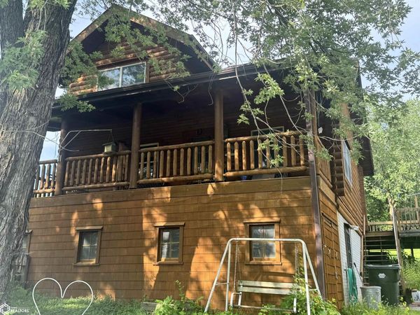 255 Eastside Lane, Montezuma, IA 50171