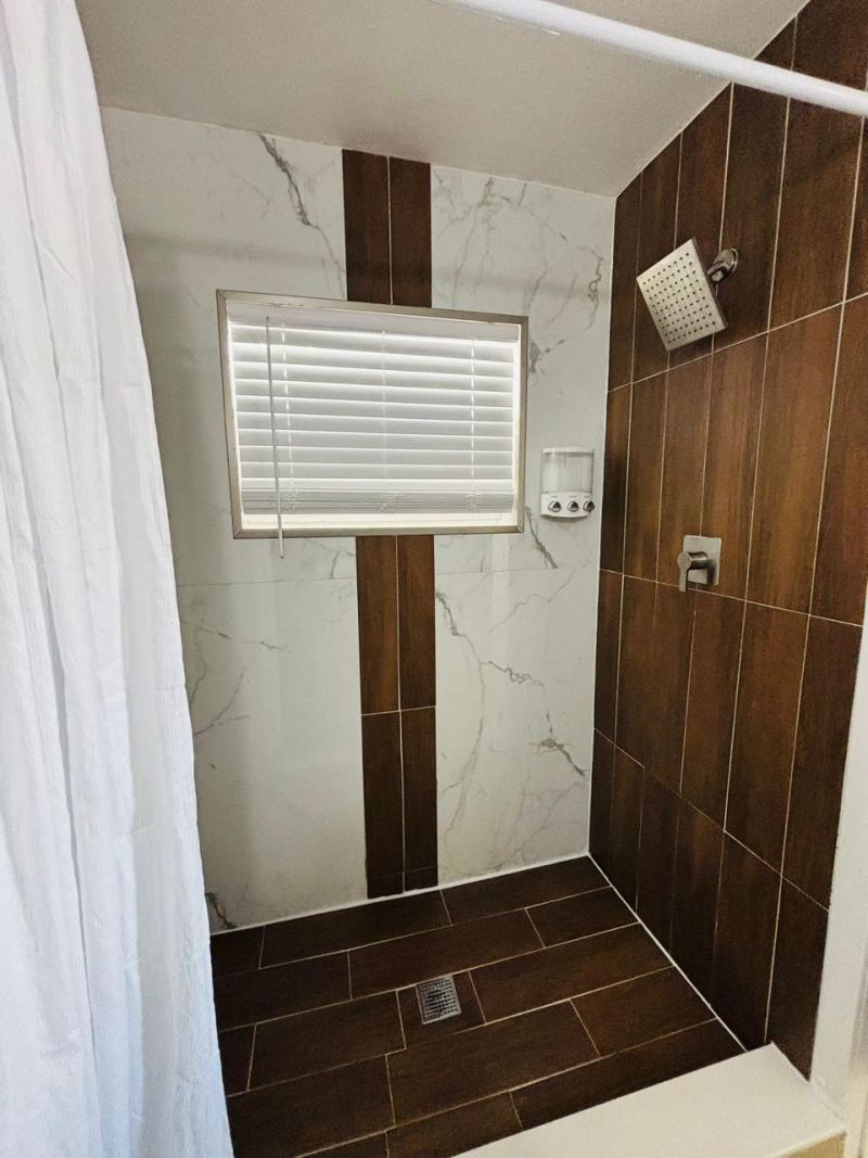 2010 NE 1st Avenue, Pompano Beach, FL 33060 Photo