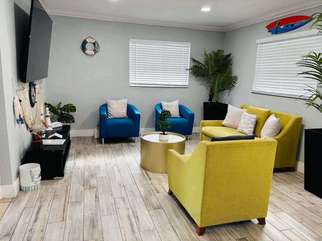 2010 NE 1st Avenue, Pompano Beach, FL 33060 Photo