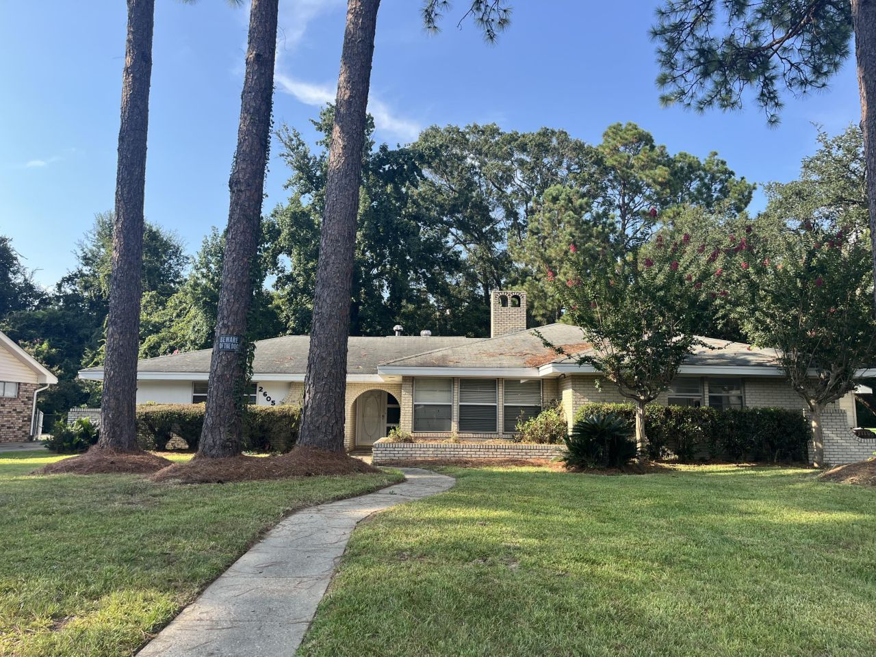 2605 Clayton Pl Hattiesburg, MS 39402