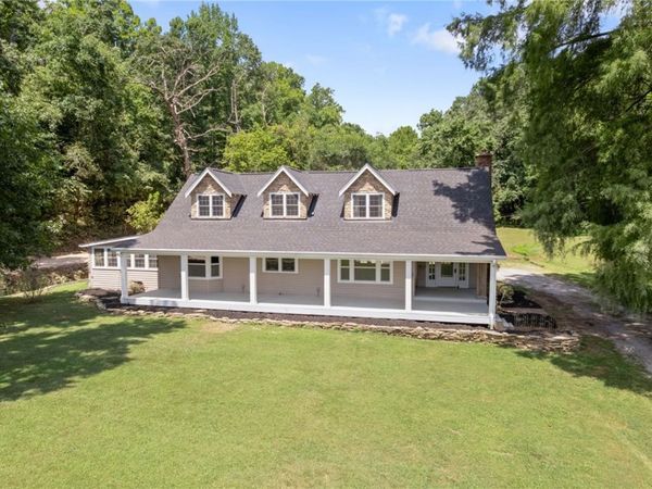 13482 Sugar Creek Road , Rogers, AR 72756