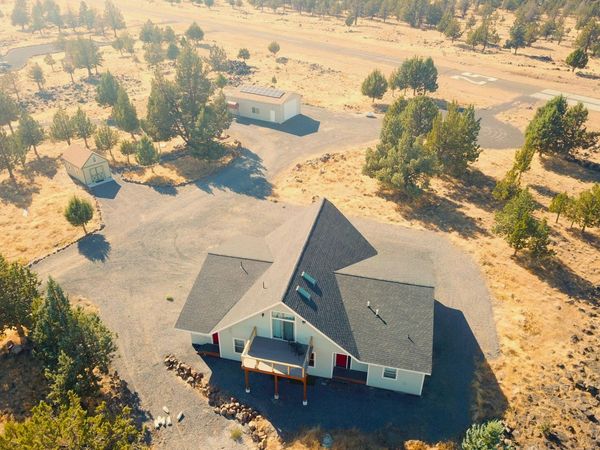 13422 SW Airfield Lane, Culver, OR 97734