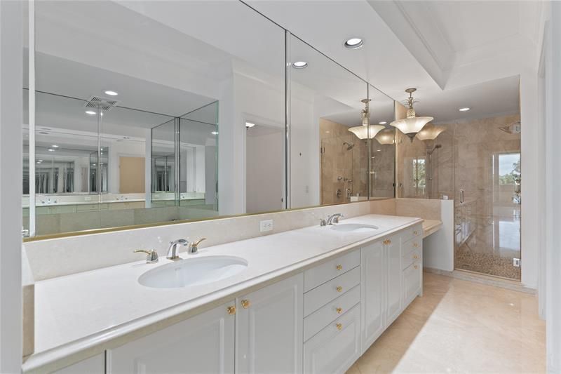 1063 Hillsboro Mile, Unit 203, Hillsboro Beach, FL 33062 Photo