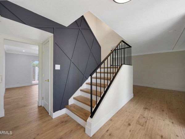 8238 E KEIM Drive, Scottsdale, AZ 85250