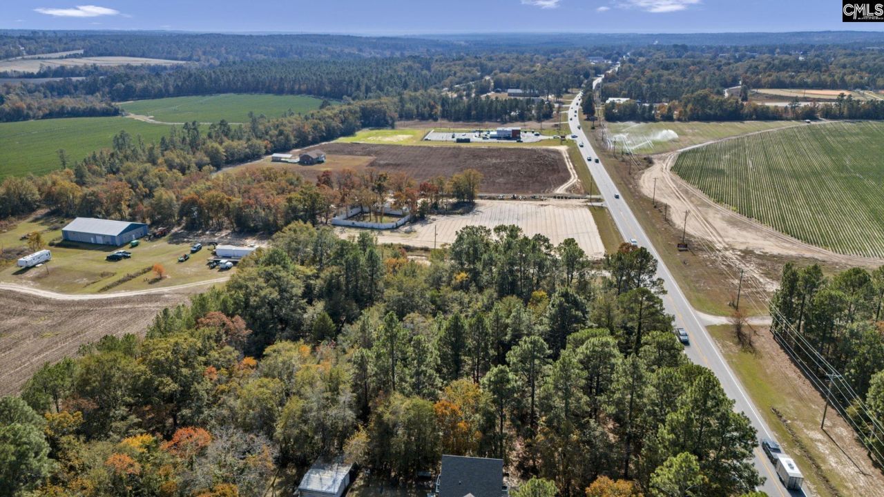 Edmund Highway Photo 8