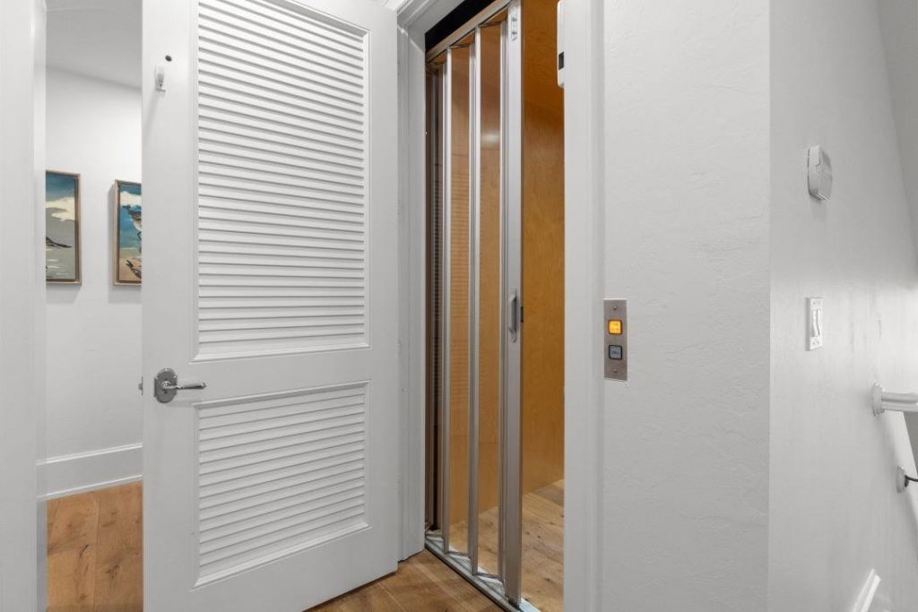 17030 Captiva Dr, Captiva, FL 33924 Photo