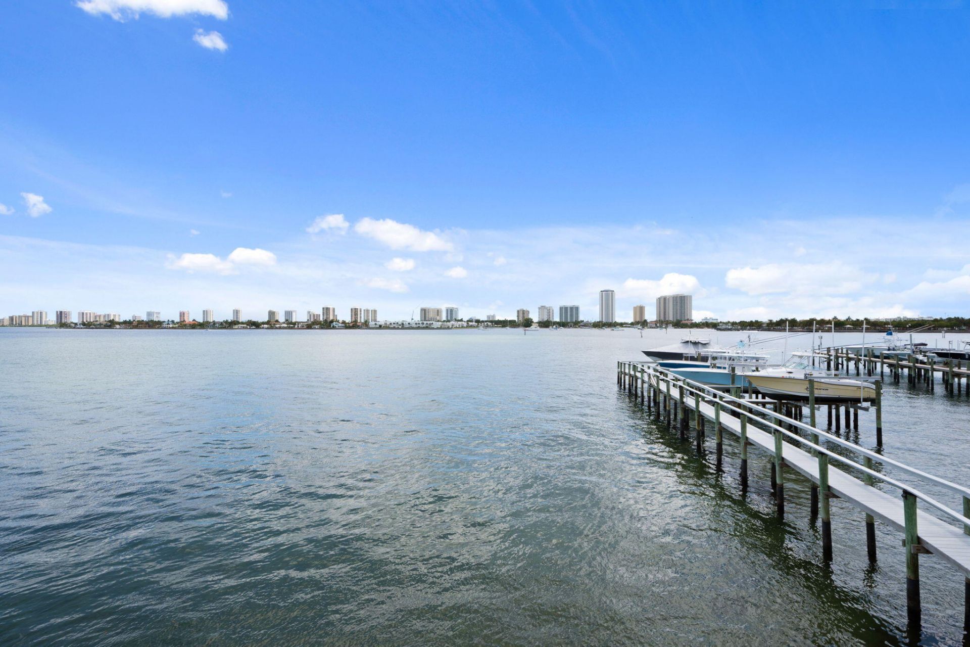 371 Wilma Circle, Unit 5, Riviera Beach, FL 33404 Photo