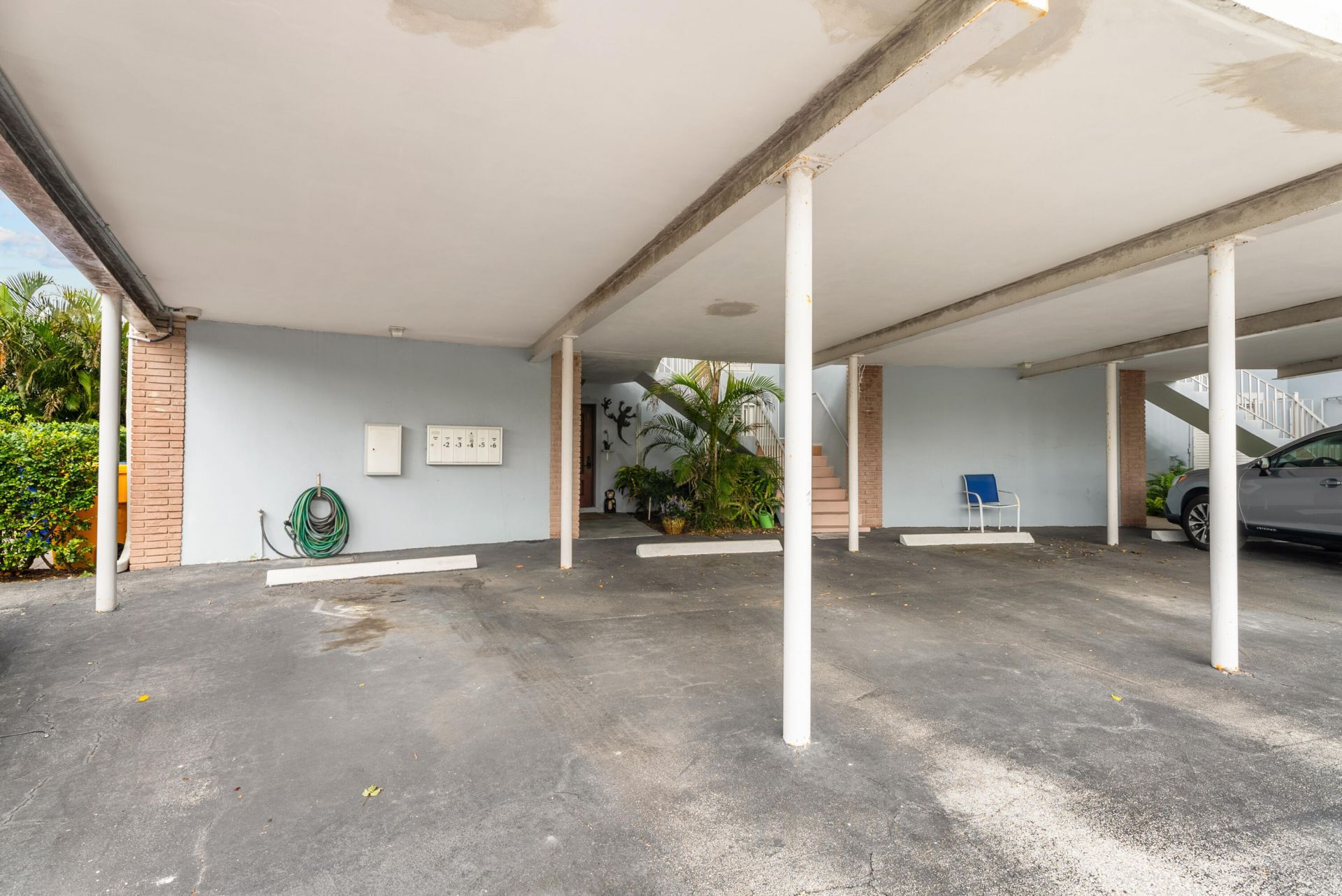 371 Wilma Circle, Unit 5, Riviera Beach, FL 33404 Photo