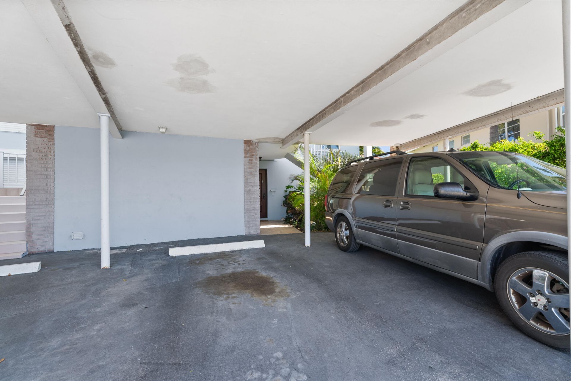 371 Wilma Circle, Unit 5, Riviera Beach, FL 33404 Photo