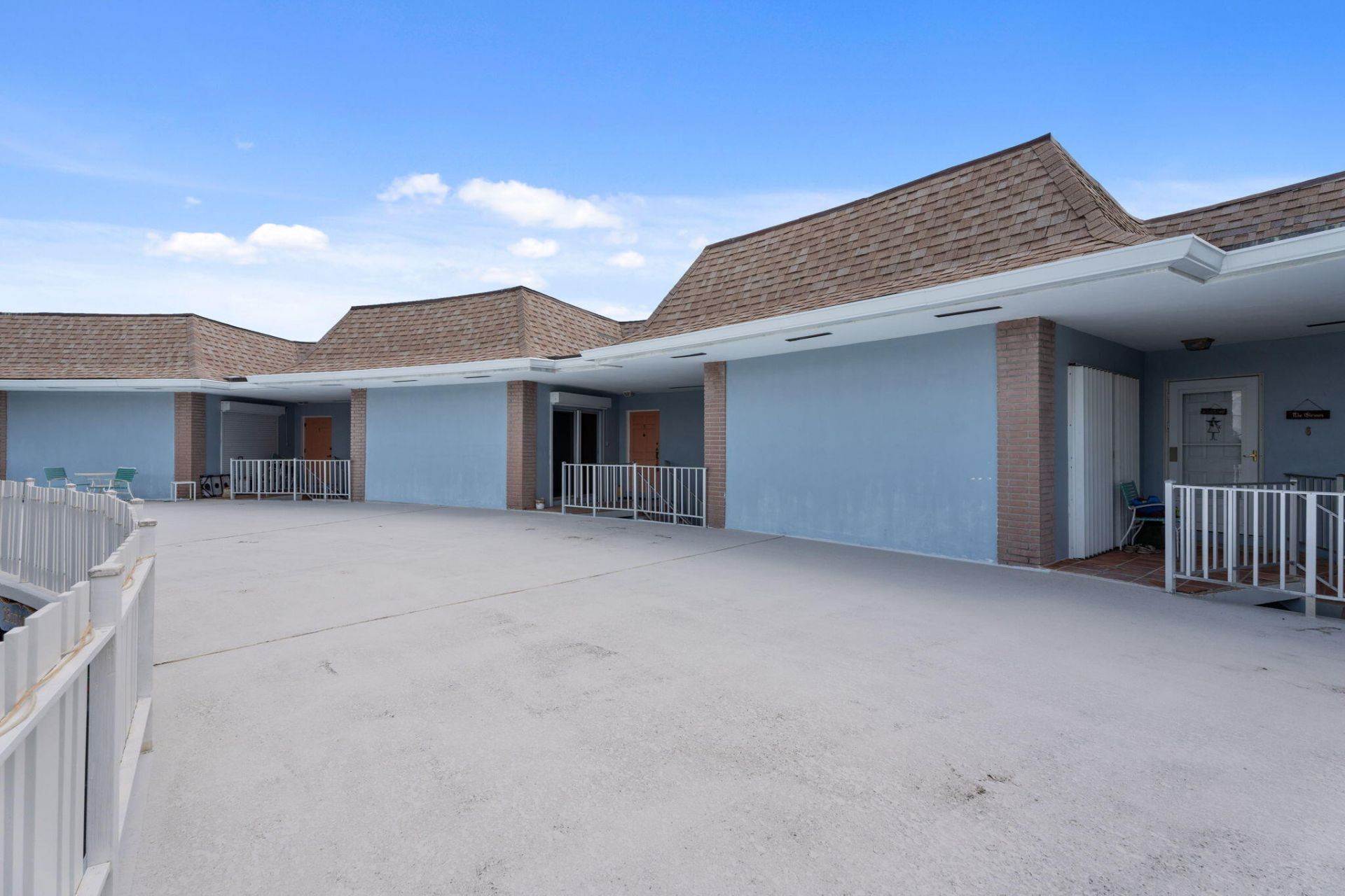 371 Wilma Circle, Unit 5, Riviera Beach, FL 33404 Photo