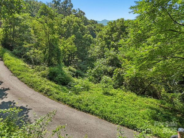 50 Slim Ridge, Maggie Valley, NC 28751