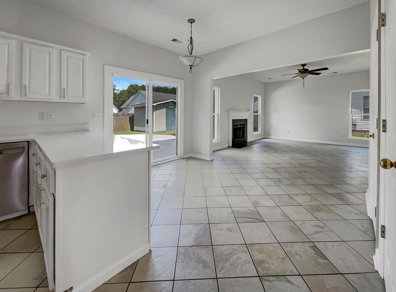 112 Jasmine Lane Photo 11