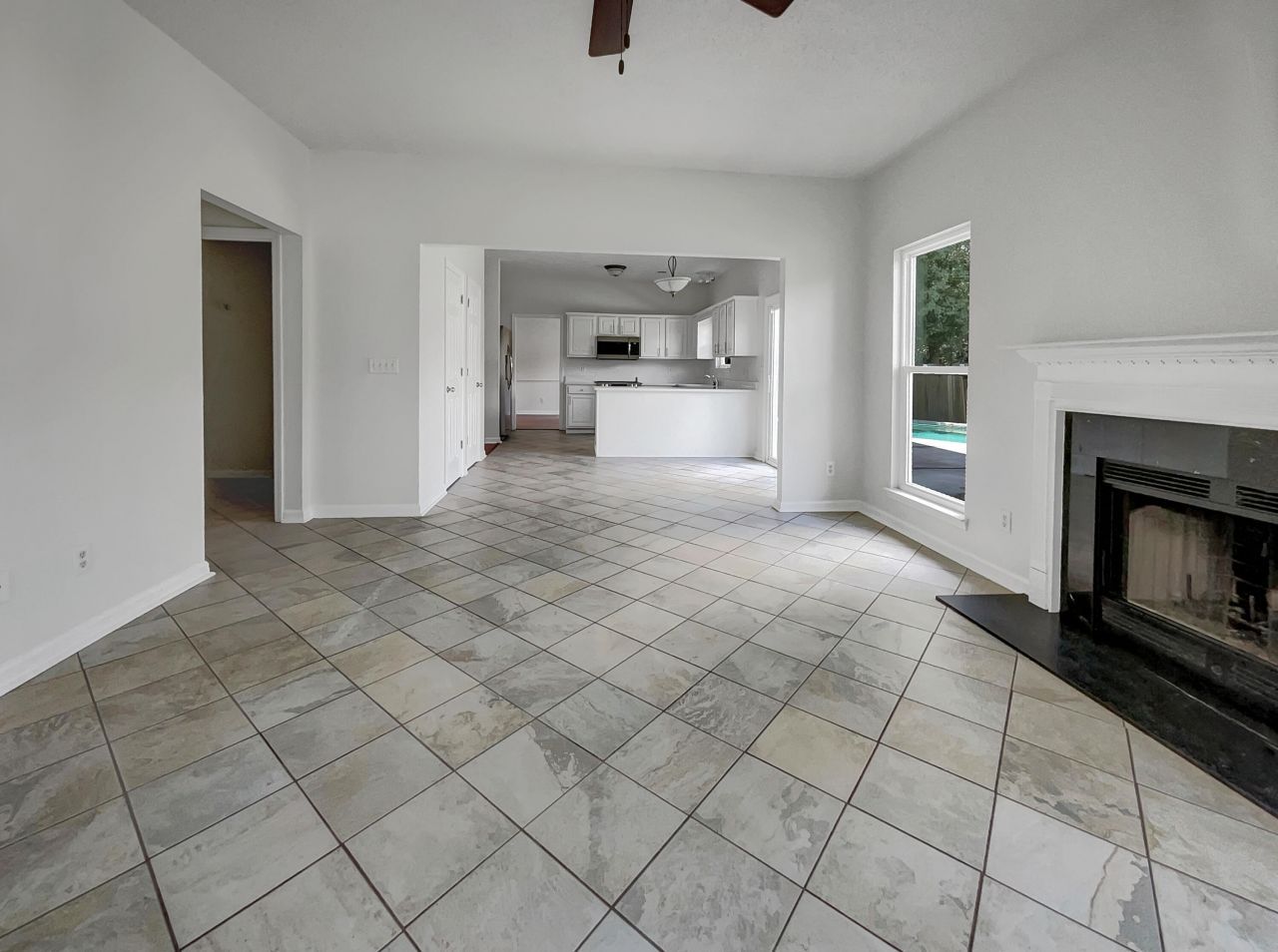 112 Jasmine Lane Photo 14