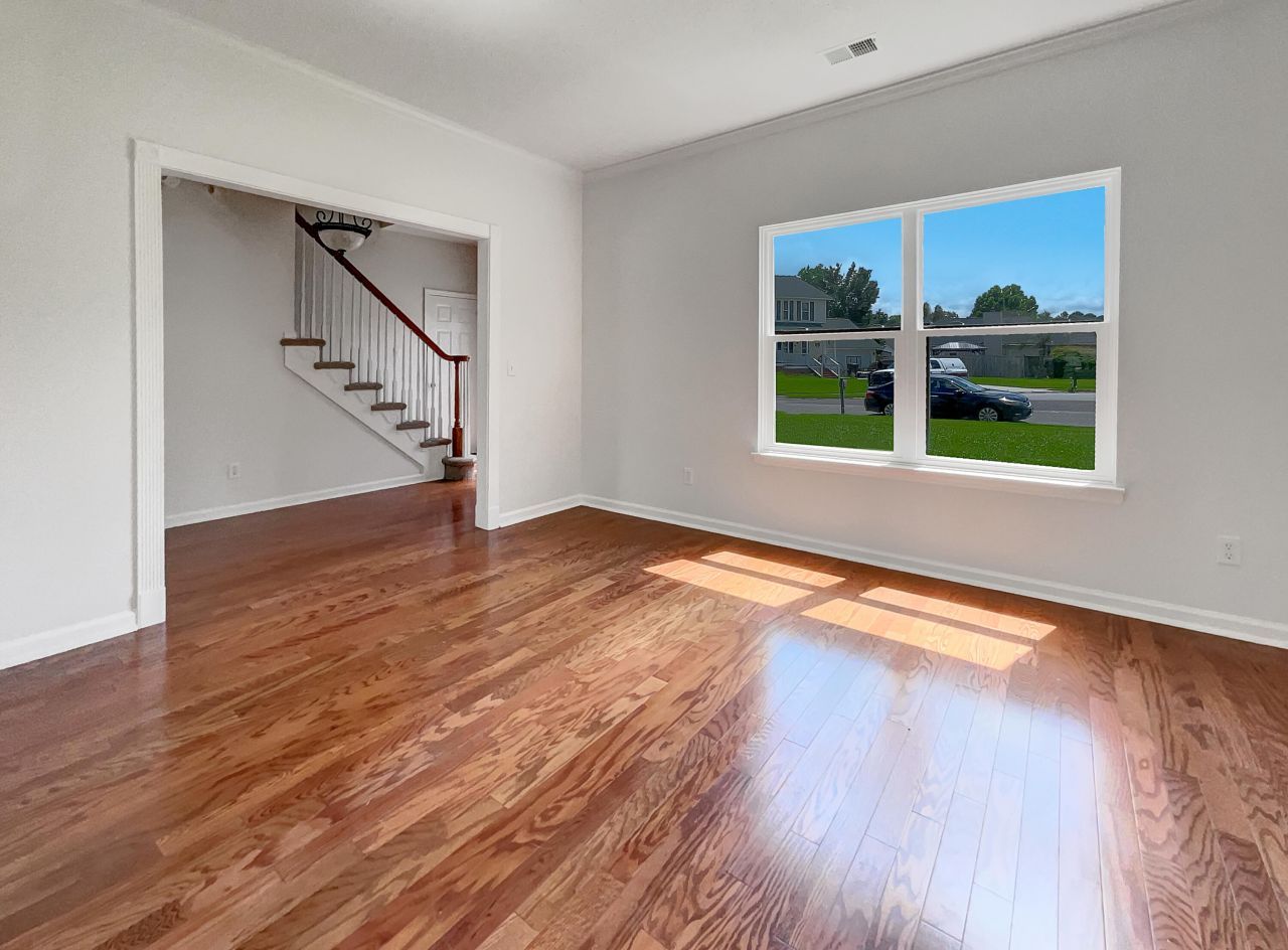 112 Jasmine Lane Photo 3