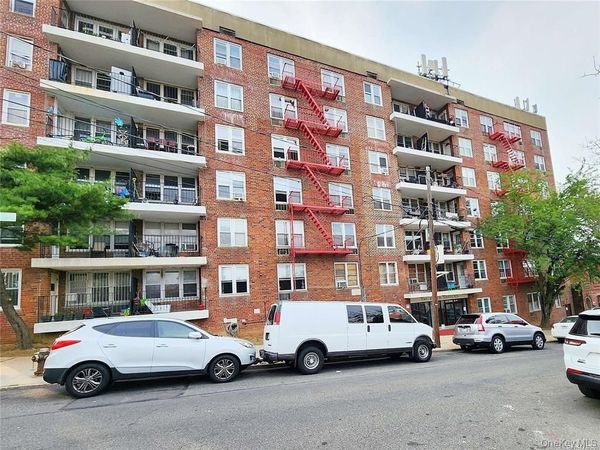 8605 60th Road, Unit 3F, Elmhurst, NY 11373