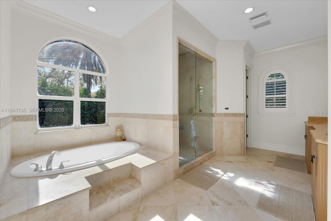 5100 SW 86th St, Miami, FL 33143 Photo