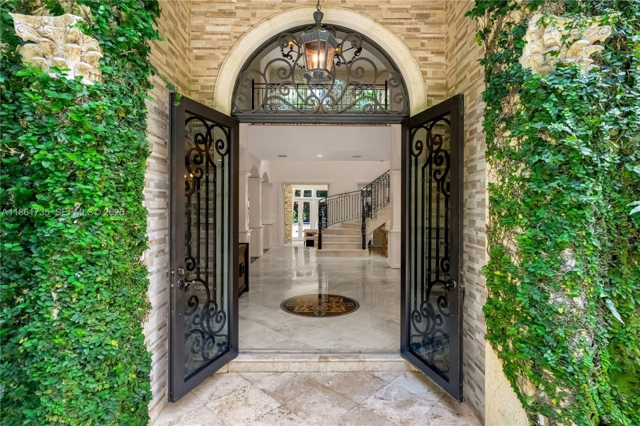 5100 SW 86th St, Miami, FL 33143 Photo