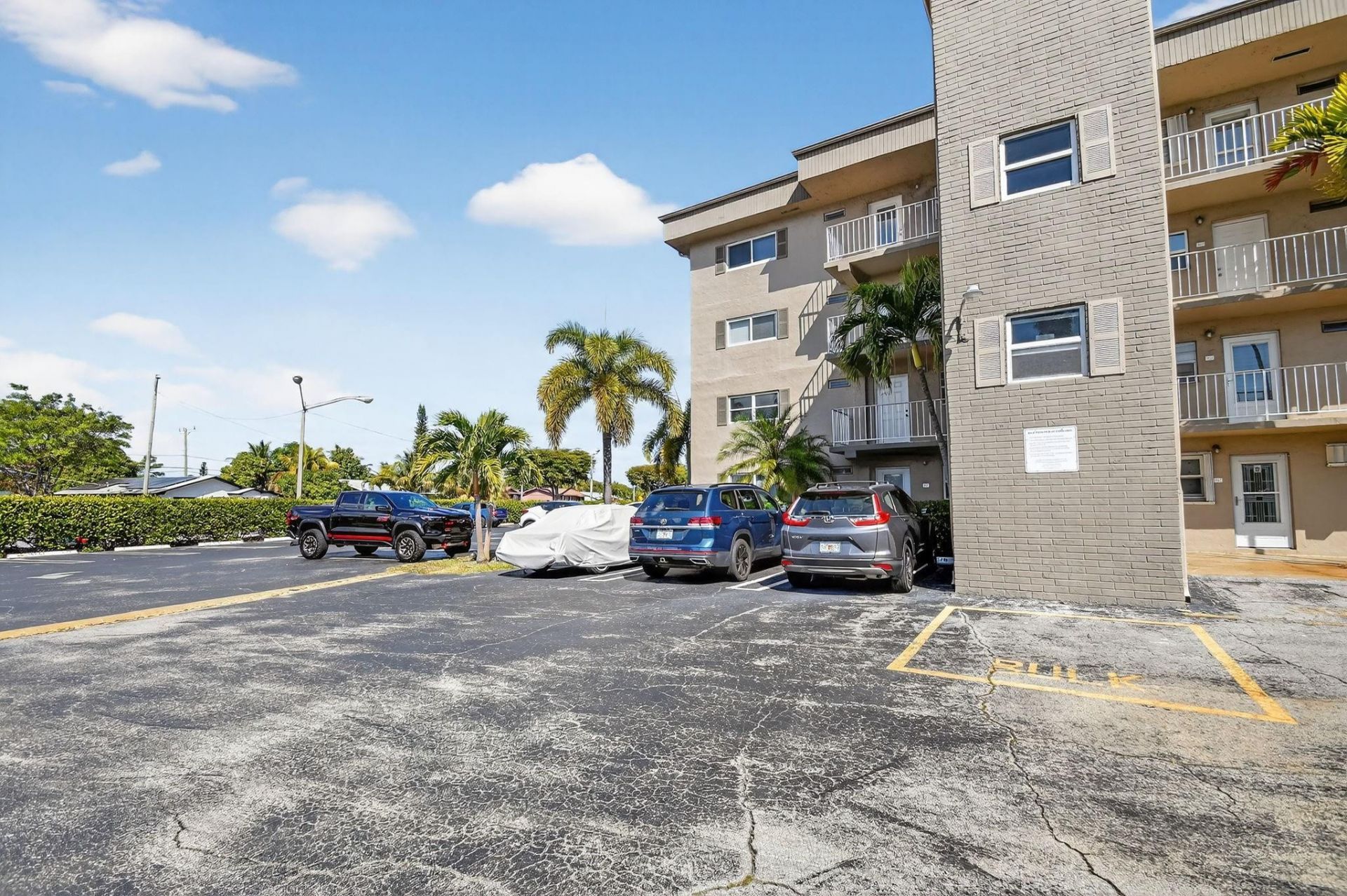 2300 NE 1st Ln, Unit 201, Boynton Beach, FL 33435 Photo