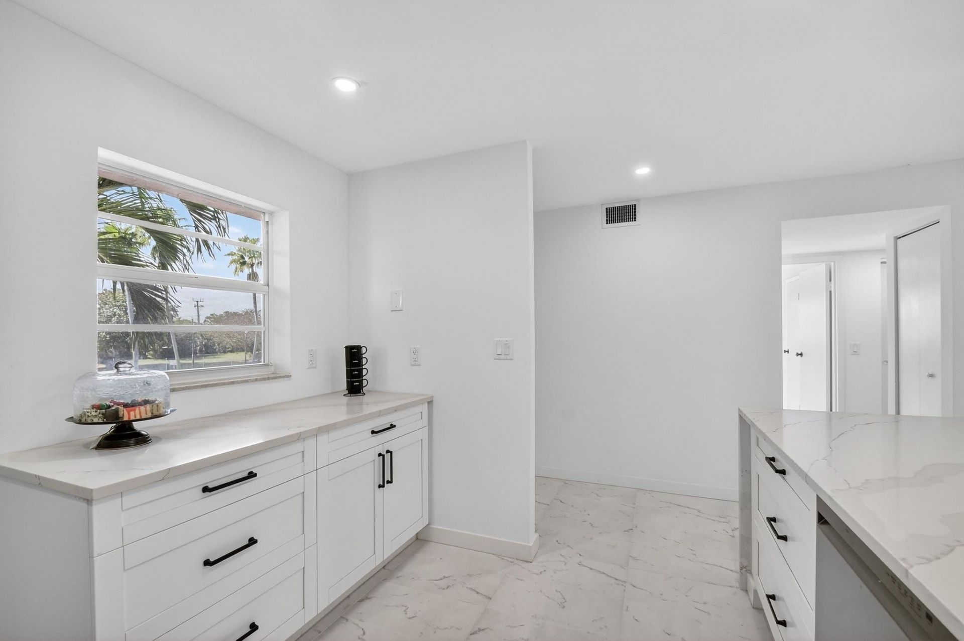 2300 NE 1st Ln, Unit 201, Boynton Beach, FL 33435 Photo