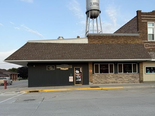 122 S Main, Clarion, IA 50525