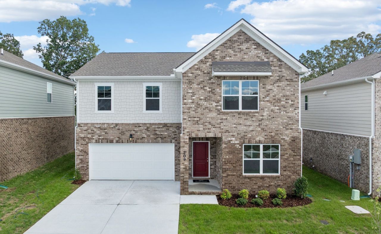 209 Limestone Way, Lebanon, TN 37087 Main Photo