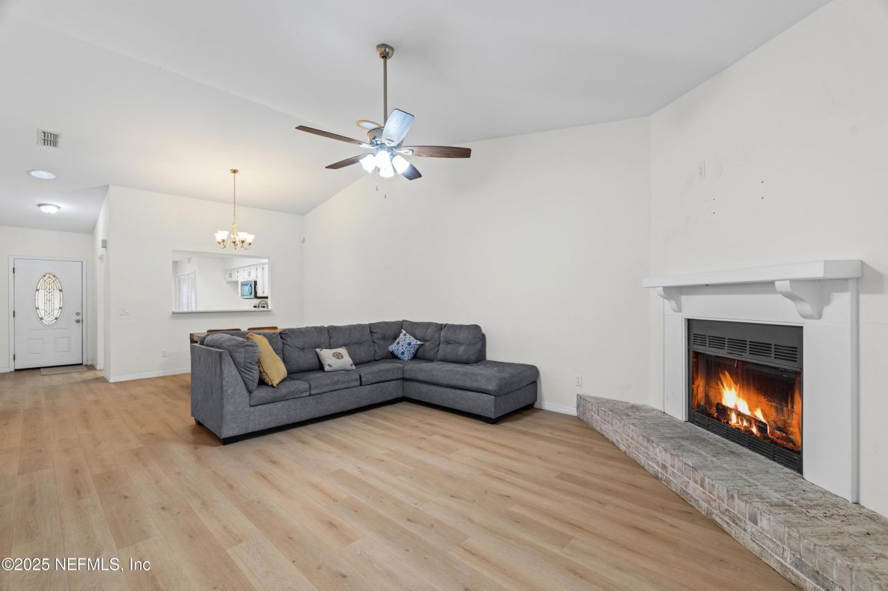 5590 La Moya Avenue, Jacksonville, FL 32210 Photo