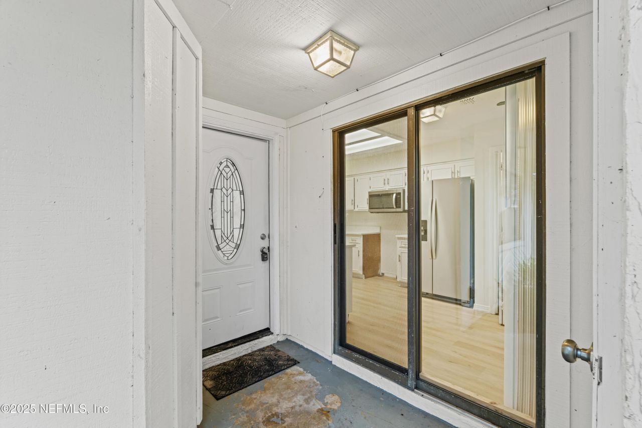 5590 La Moya Avenue, Jacksonville, FL 32210 Photo