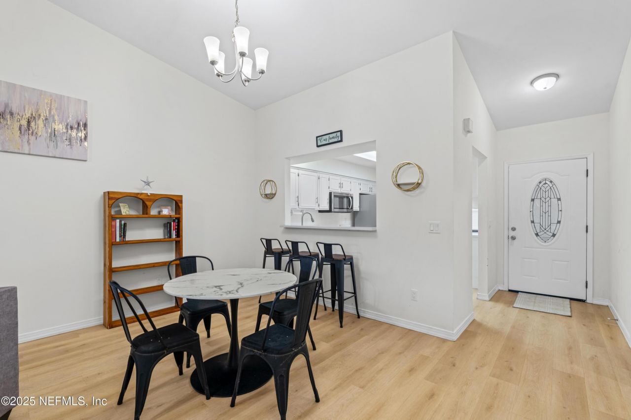 5590 La Moya Avenue, Jacksonville, FL 32210 Photo