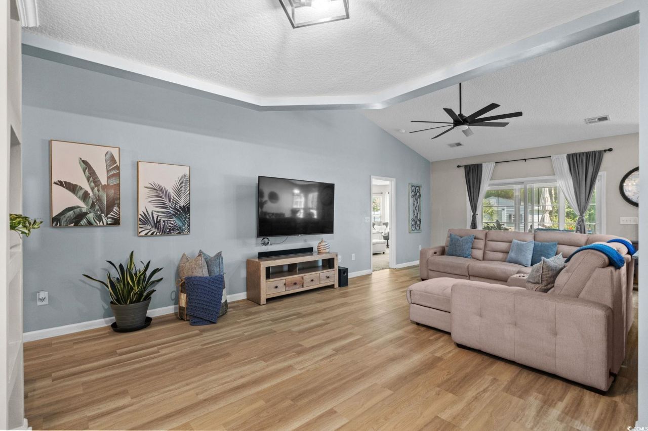 721 Old Castle Loop Photo 10